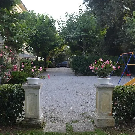 فندق Nettuno 3*