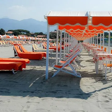 Nettuno فندق