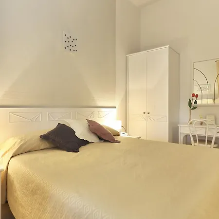Nettuno Готель 3*