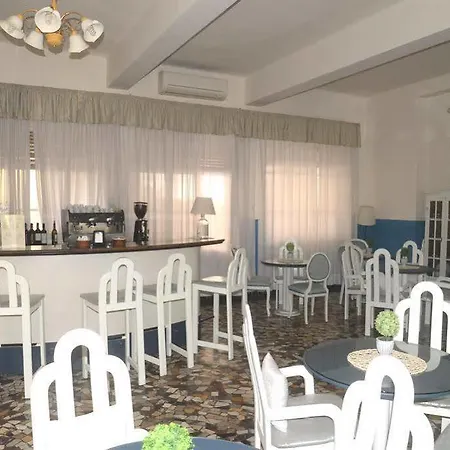 فندق Nettuno 3*