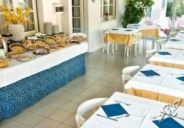 Готель Nettuno 3*