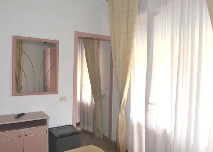 Nettuno ホテル 3*