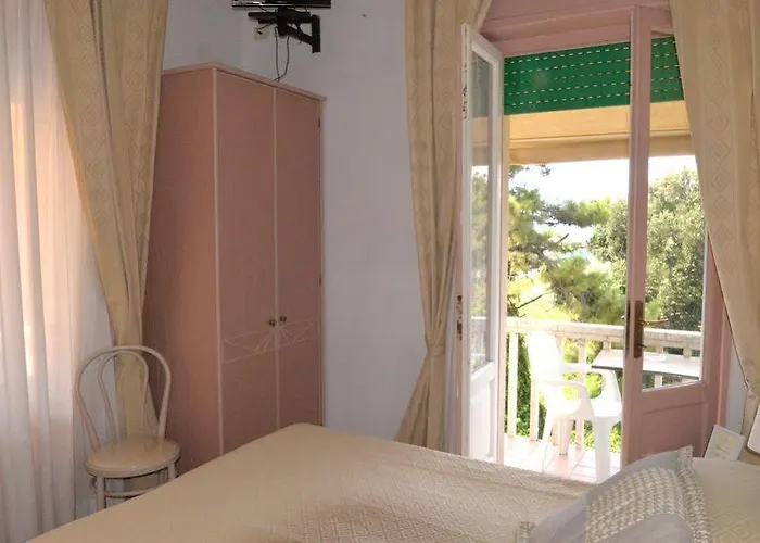 Nettuno 3* Marina di Pietrasanta